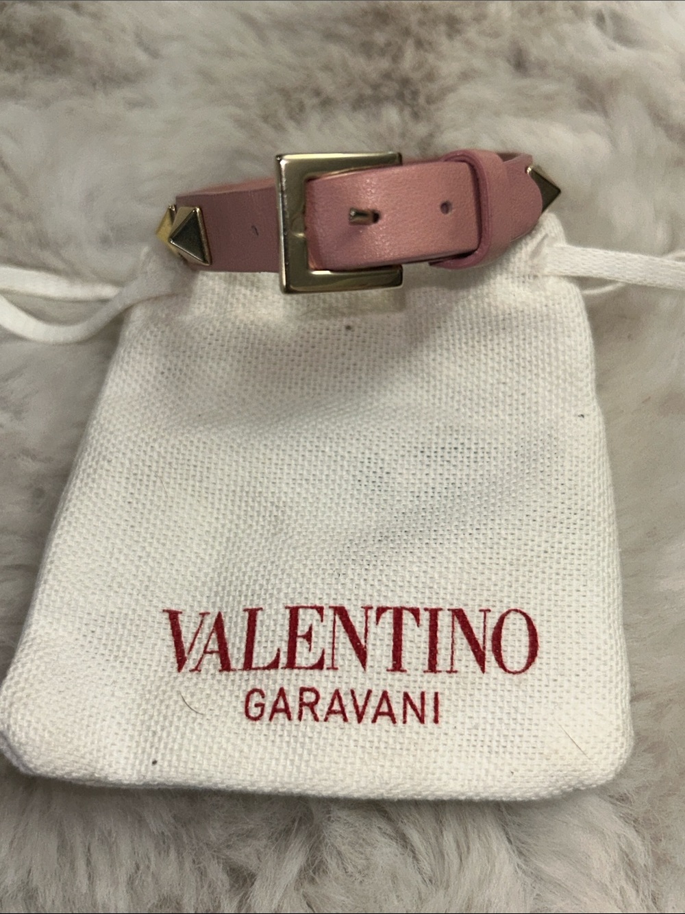 Valentino Garavani pink leather Rockstud bracelet Excellent - Picture 3 of 11